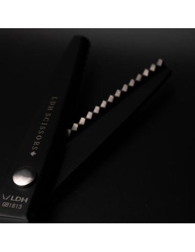 Tijeras dentadas negras Midnight 23 cm LDH