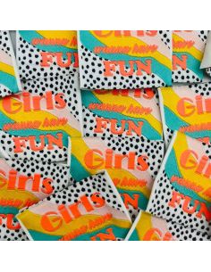 Lote de 5 etiquetas tejidas para coser Girls wanna have fun