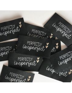 Lote de 5 etiquetas tejidas para coser Perfectly imperfect
