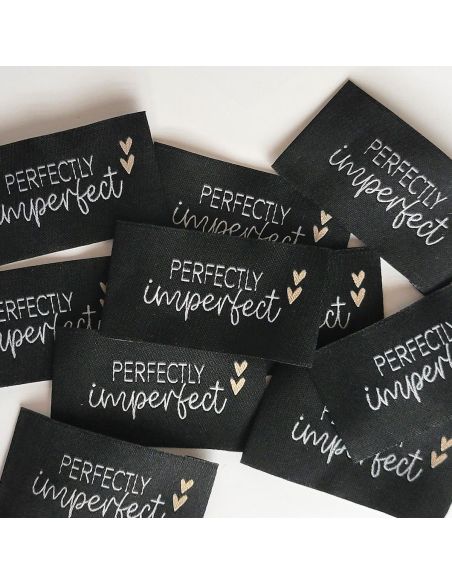 Lote de 5 etiquetas tejidas para coser Perfectly imperfect