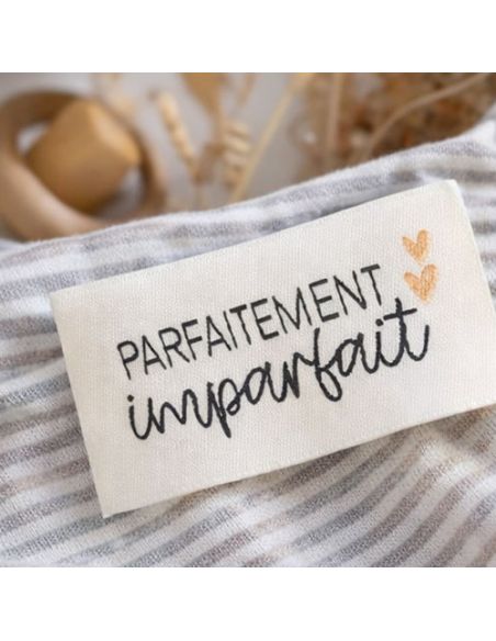 Lot de 5 étiquettes tissées à coudre Parfaitement imparfait