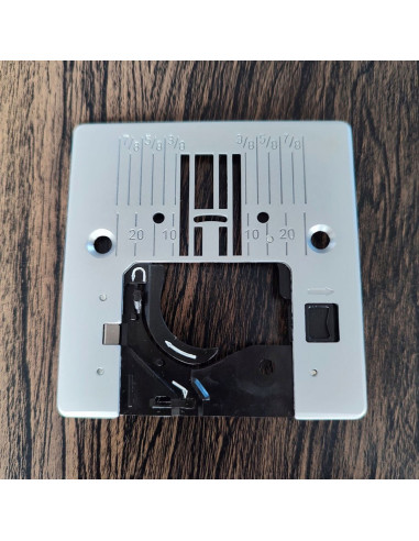 Placa de aguja para Necchi Q132A