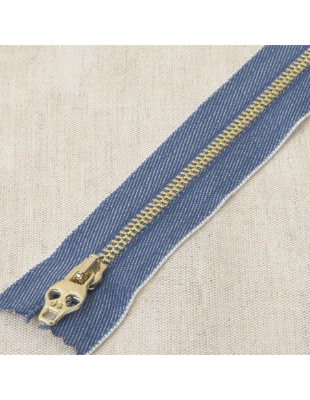 Cierre de jeans calavera