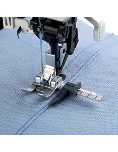 Pie de guía ajustable con sistema IDT Pfaff