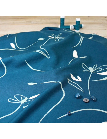Tejido sarga de viscosa Bloom azul petróleo - Églantine & Zoé