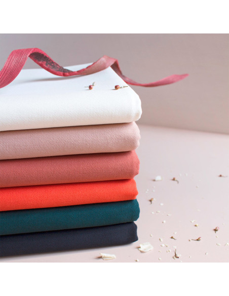Tejido gabardina de algodón Chestnut - Atelier Brunette