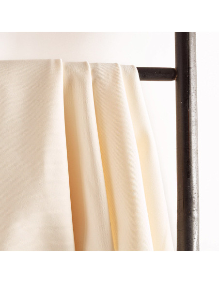 Tejido gabardina de algodón Off-white - Atelier Brunette