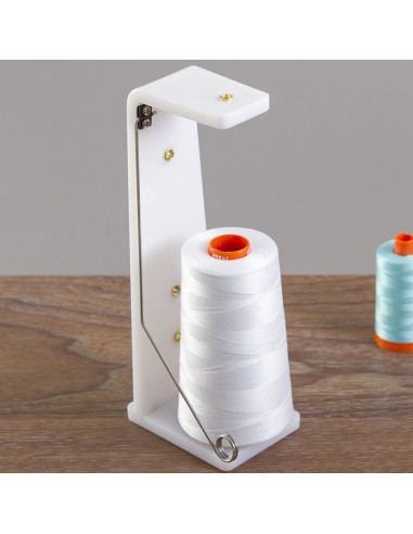 Soporte de hilos para conos y bobinas Superior Thread Holder