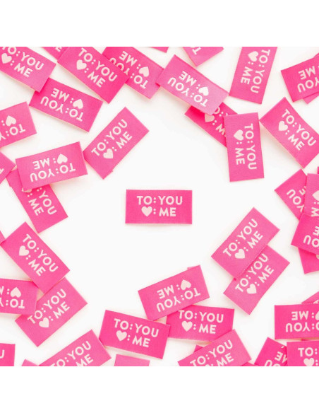 Juego de 8 etiquetas tejidas - To You Love Me