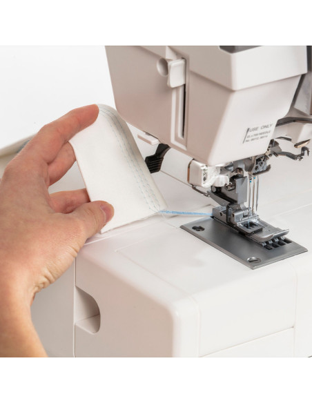 Recubridora Janome CoverPro 3000 Professional