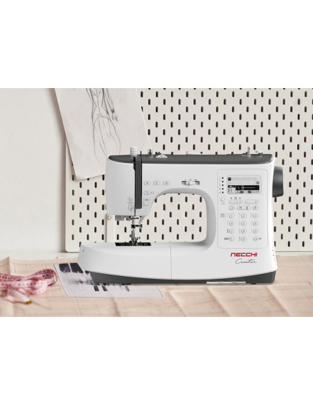 Máquina de coser Necchi Creator C360