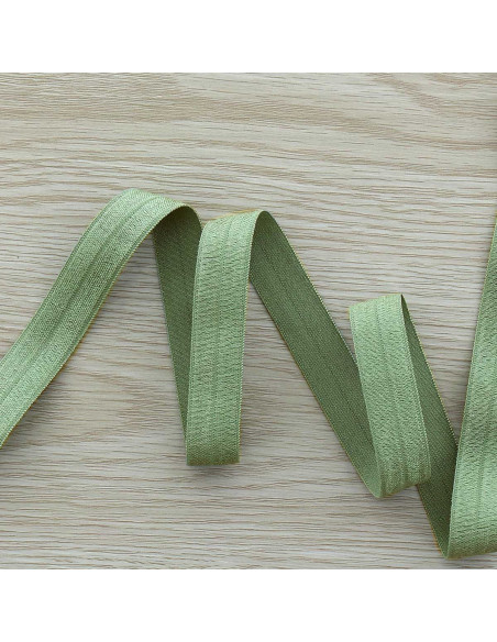 Cinta al bies elástica pre-plegada satinada de 15 mm de ancho - Verde salvia