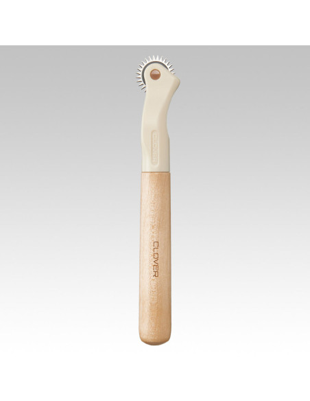 Rueda de trazado dentada con mango de madera Clover
