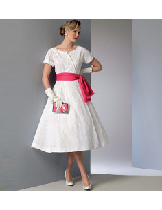 Patrón de vestido y cinturón - Vogue 9105