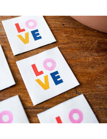 Lote de 5 etiquetas para coser - LOVE