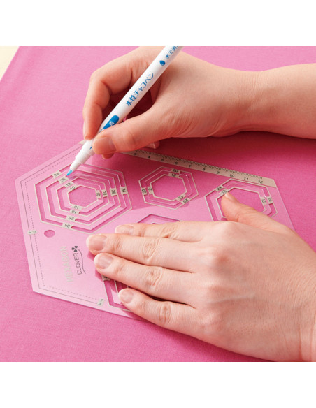 Plantilla de patchwork triángulos Clover