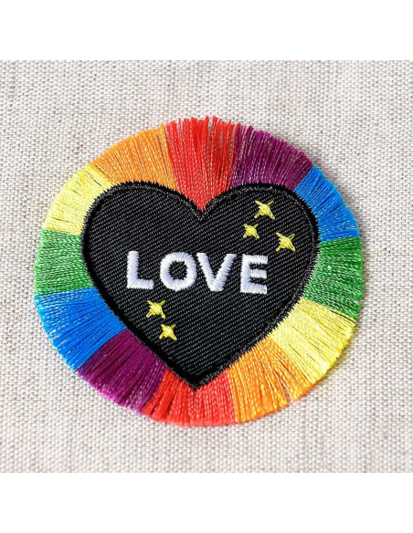 Parche termoadhesivo corazón LOVE - Multicolor