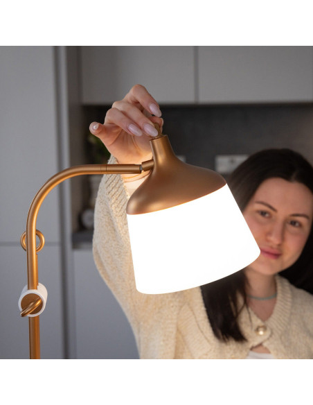 Lámpara sobre mesa con lupa, bandeja y pinza para teléfono Daylight Anita