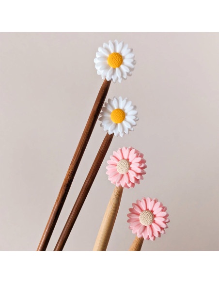 Juego de 4 tapones para agujas de tejer - Margarita blanca y rosa
