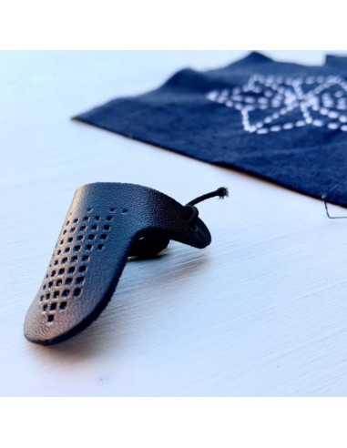 Dado de cuero para sashiko Olympus