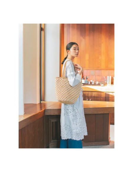 Libro bolsos y sombreros de rafia