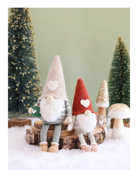 Libro de muñecas y amigurumis navideños nórdicos a crochet