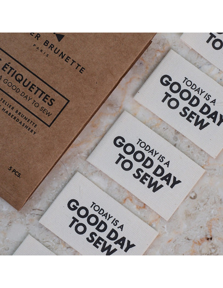 Lote de 5 etiquetas tejidas para coser - Hoy es un buen día para coser