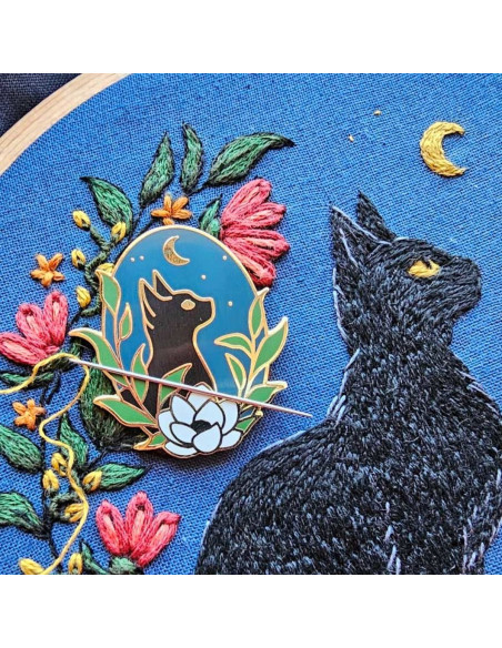 Portaagujas magnético - Gato negro