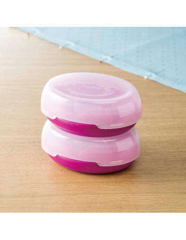 Caja de alfileres magnética Clover