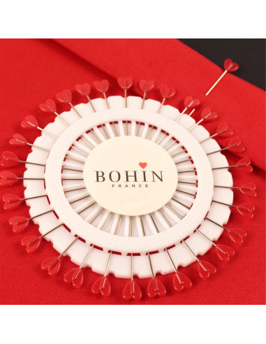 Disco de 30 alfileres con cabeza de plástico en forma de corazón rojo Bohin
