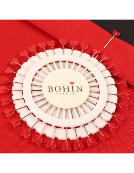 Disco de 30 alfileres con cabeza de plástico en forma de corazón rojo Bohin