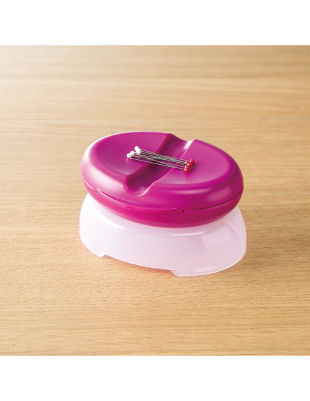 Caja de alfileres magnética Clover