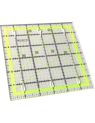 Regla de patchwork con ranuras de corte Bohin 6 x 6 pulgadas