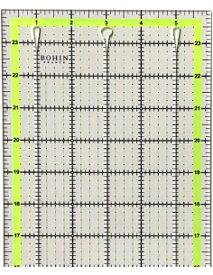 Regla de patchwork con ranuras de corte Bohin 6 x 24 pulgadas 2