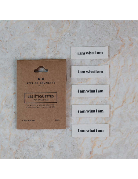 Lote de 5 etiquetas tejidas para coser - I am what i am