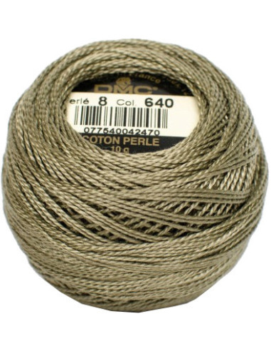 Bola de algodón perlé DMC n° 8