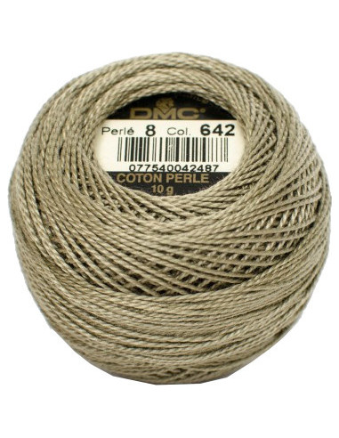 Bola de algodón perlé DMC n° 8