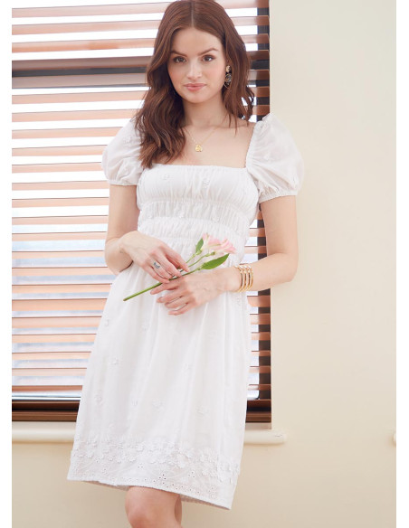 Patrón de vestidos - McCall's 7946