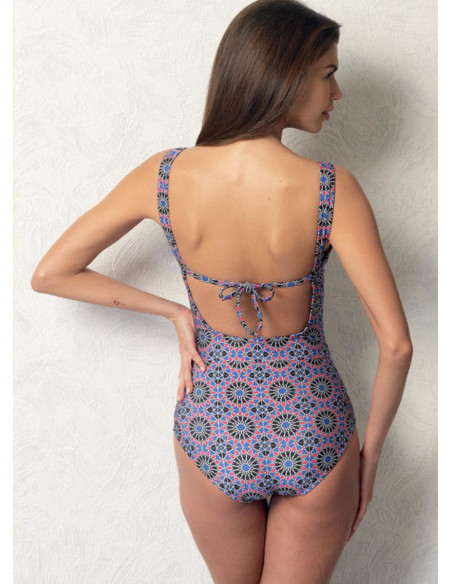 Patrón de parte superior, traje de baño, parte inferior y salida de baño - Vogue 9192