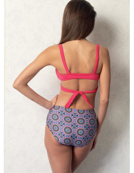 Patrón de parte superior, traje de baño, parte inferior y salida de baño - Vogue 9192