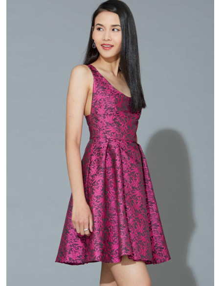 Patron de robes - McCall's 7719