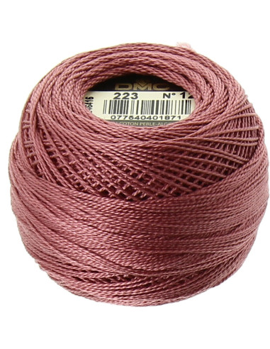Bola de algodón perlé DMC n° 12