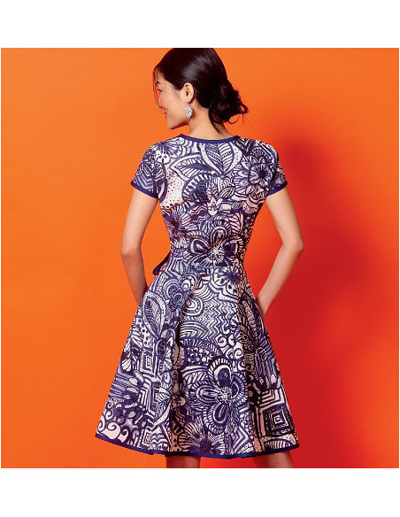 Patron de robes et ceinture - McCall's 6959