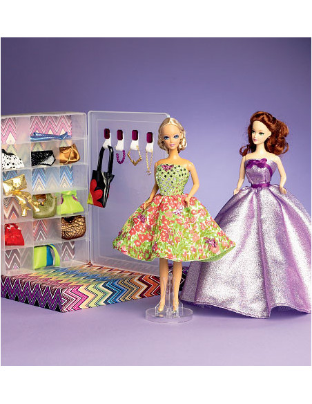 Patrón de ropa y accesorios para muñecas - McCall's 6903