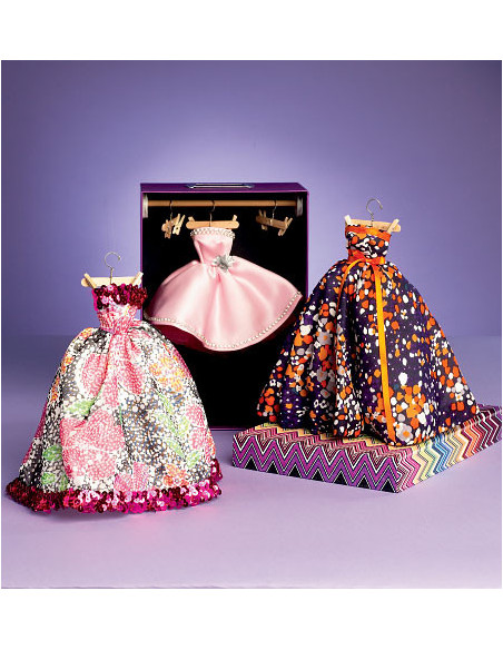 Patrón de ropa y accesorios para muñecas - McCall's 6903
