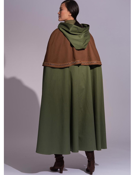 Patrón de capas de disfraces - McCall's 8335
