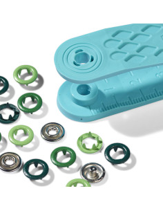 Caja de 21 botones de presión de jersey surtidos en tonos verdes con herramienta de 8 mm. 2