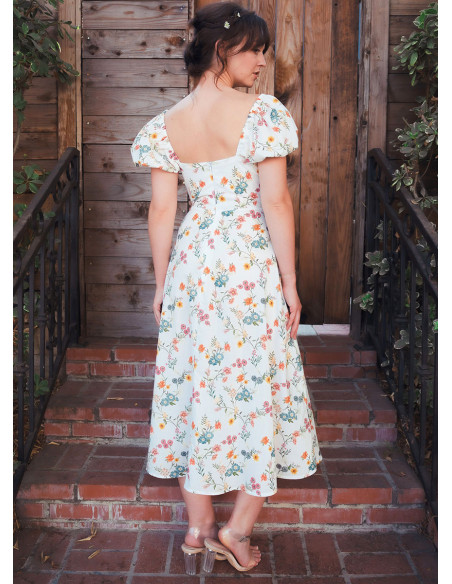 Patrón de blusa y vestido - McCall's 8359