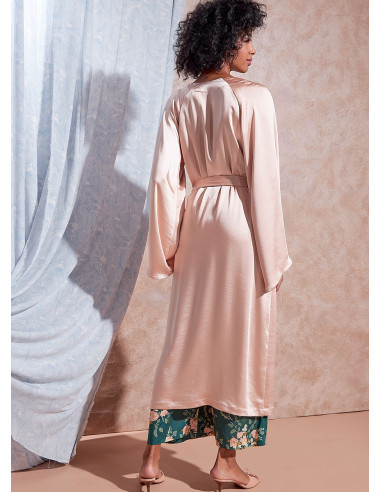 Patron de barboteuse, combinaison et robe - McCall's 8261