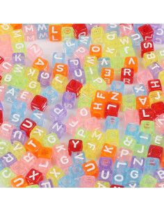 Bolsa de 100 cuentas cuadradas de colores - Letras blancas